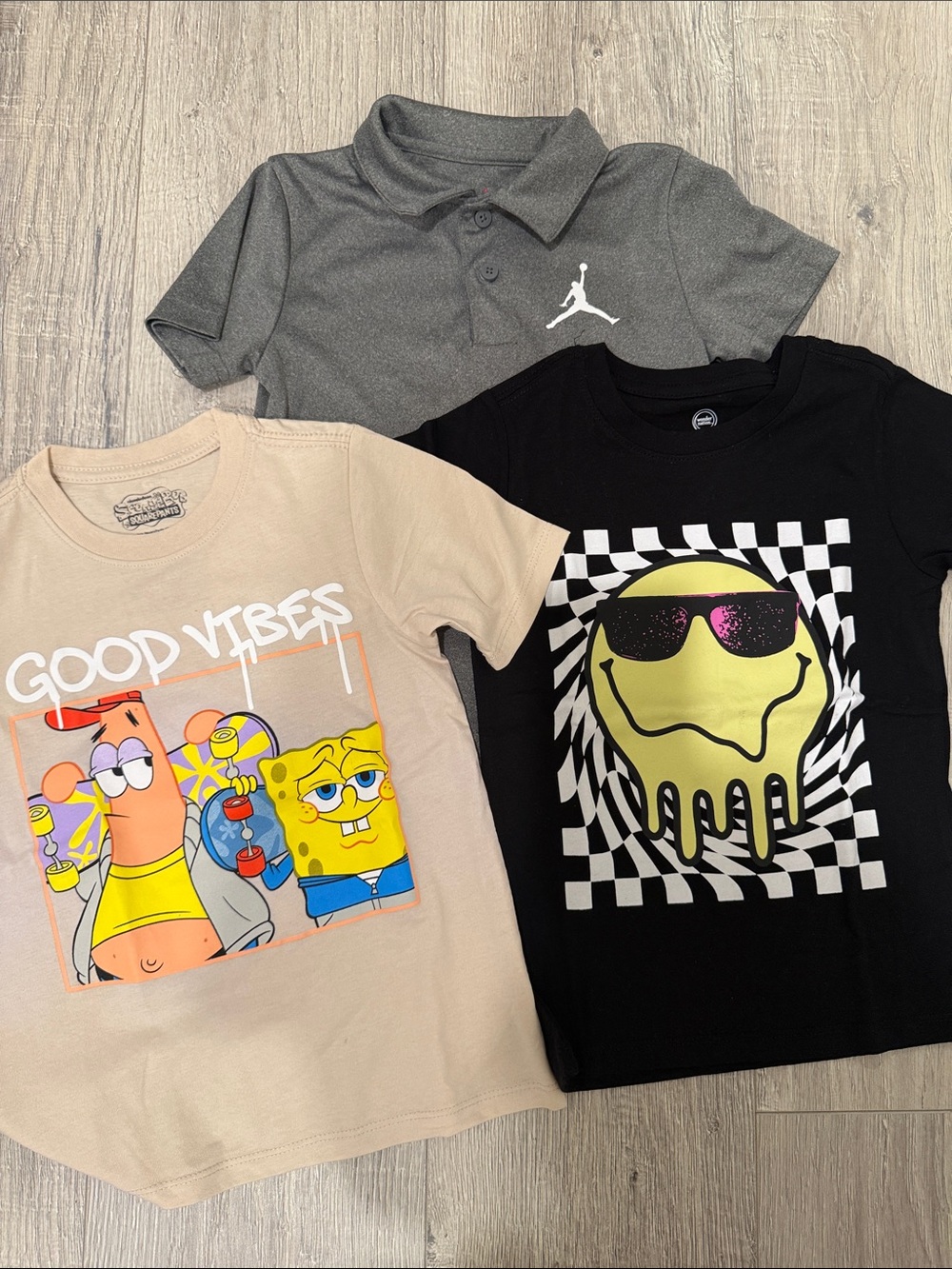 Jordan Gray Polo with Two Graphic Kids Tees Shirt Set